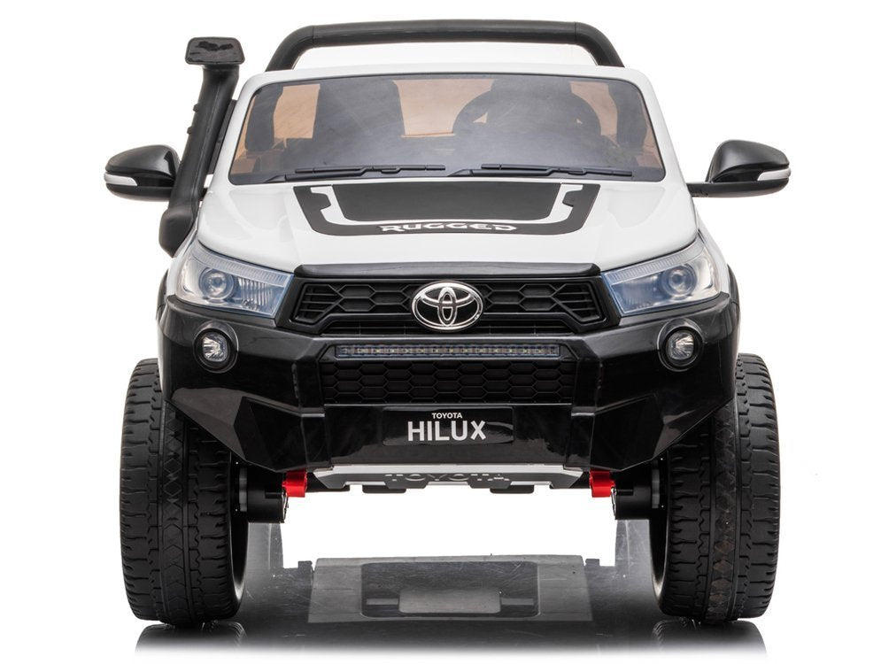 Toyota Hilux AKU dvosjed 4×4 bijela