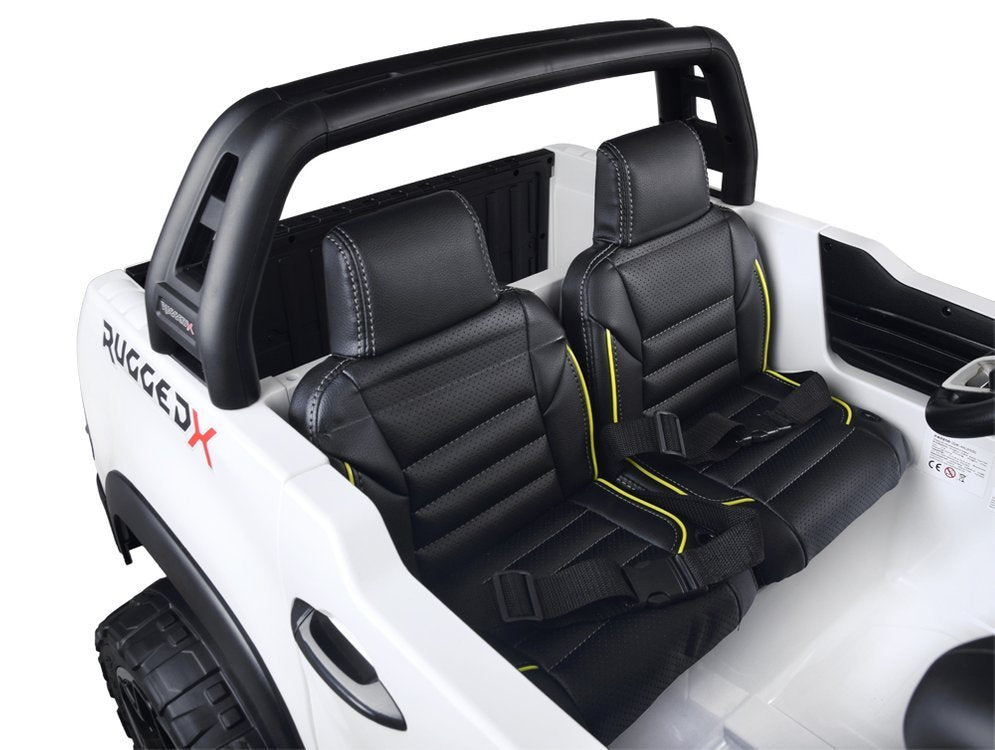Toyota Hilux AKU dvosjed 4×4 bijela