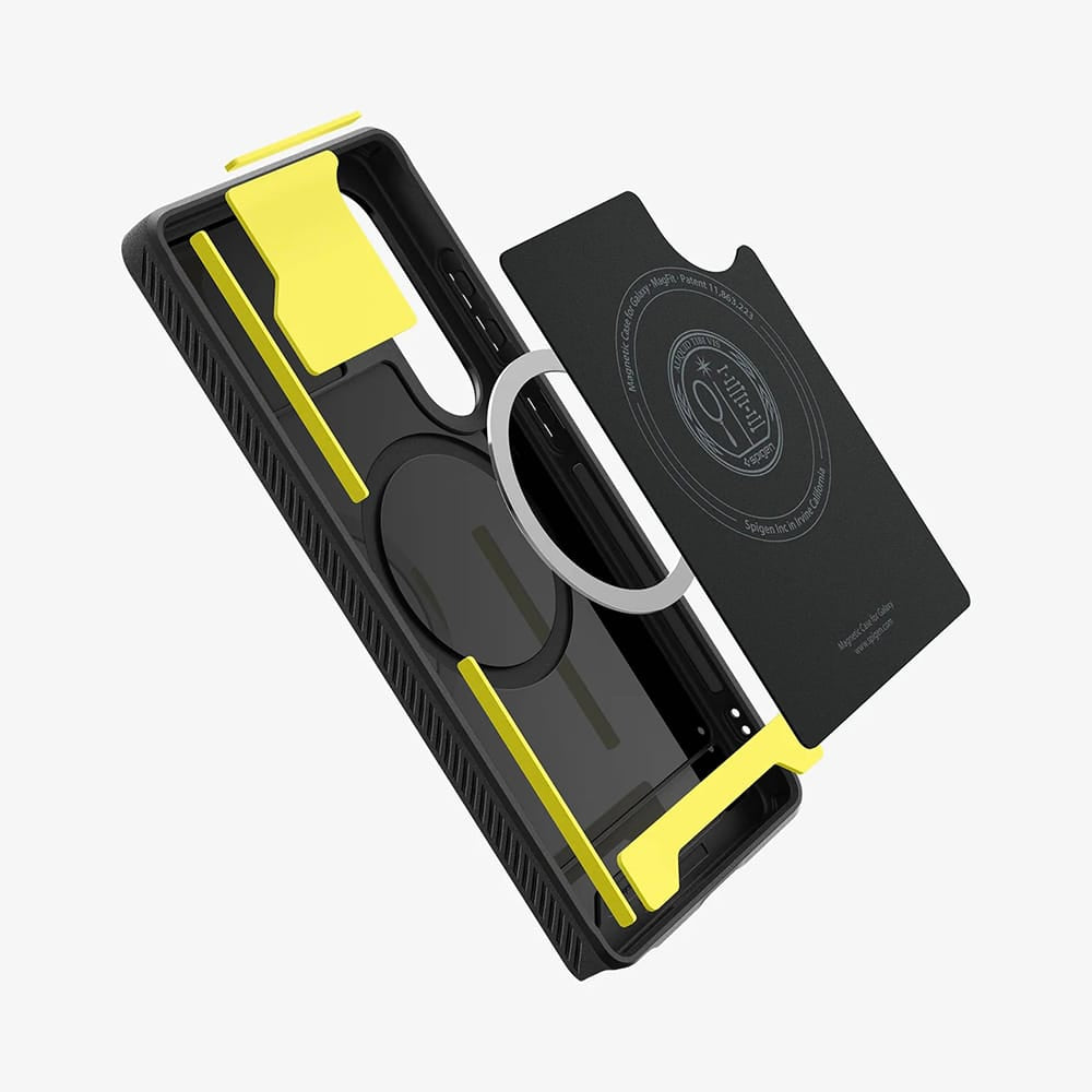 Spigen - Rugged Armor MagSafe maska za Samsung Galaxy S25 Ultra ACS08951 - mat crna