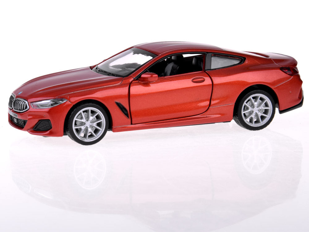 Metalni BMW M850i Coupe (1:35)