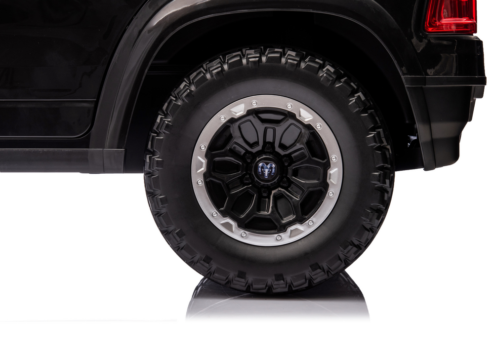 Licencirani auto na akumulator ZB618P Dodge Ram 4x4 - crni