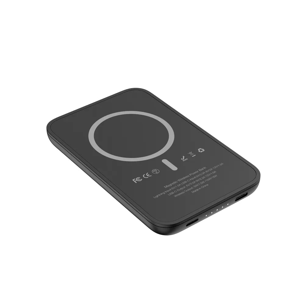 POWER BANK VEGER MagOn Kick s induktivnim punjenjem podržava punjenje s MagSafe 15W - 5 000mAh PD 20W crna