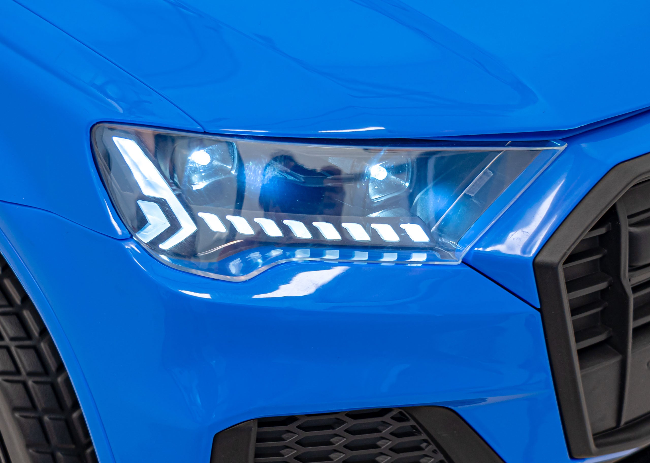 Licencirani auto na akumulator Audi Q7 NEW LIFT - plavi