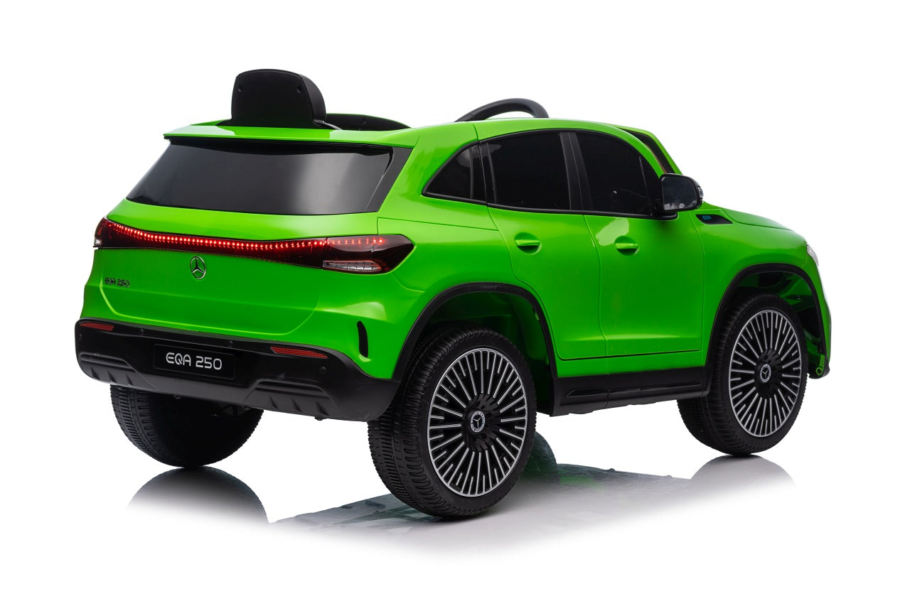 Licencirani auto na akumulator Mercedes Benz EQA 250 4x4 - zeleni