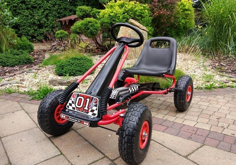 Go-Kart na pedale A-15 s pumpanim kotačima - crveni