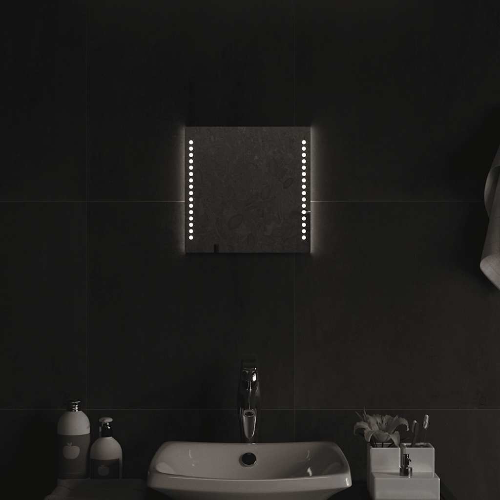 LED kupaonsko ogledalo 30x30 cm