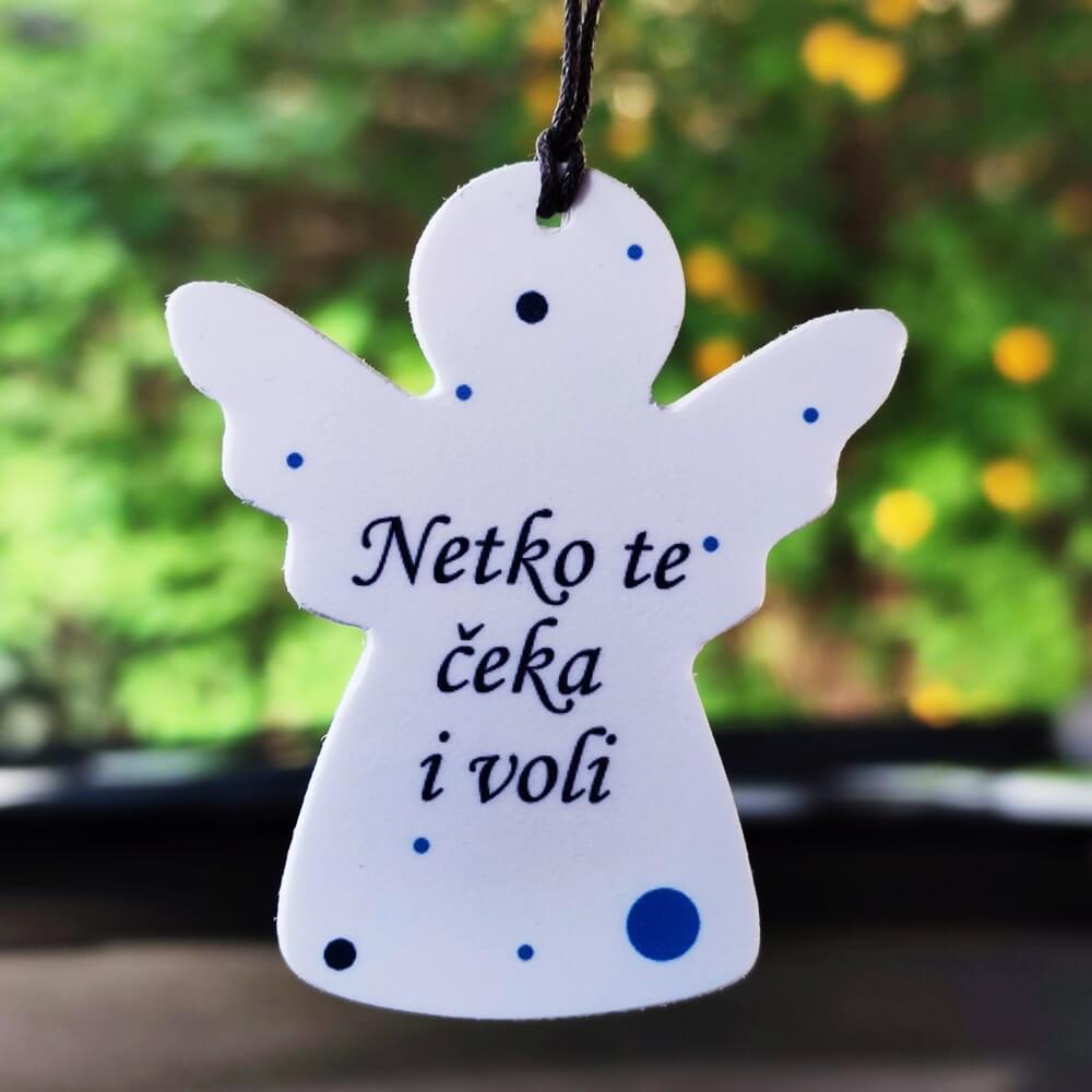 Privjesak za auto - ANĐEO  Vozi polako Š1235