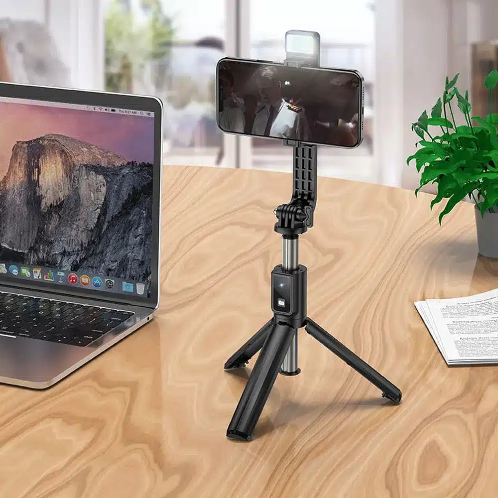 HOCO aluminijski selfie stick s LED svjetlom i bluetooth daljinskim K15 crni