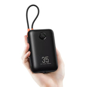 Powerbank Veger K3 PD QC3.0 35W 30000 mAh s ugrađenim Type-C / Lightning kabelima crne boje